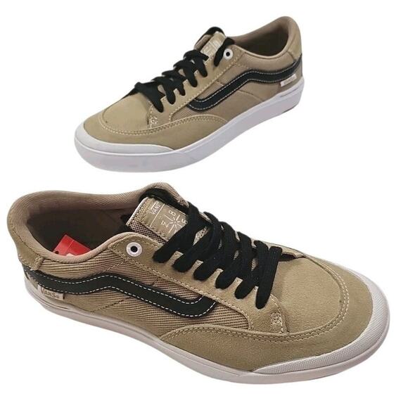 Athletic_Shoes